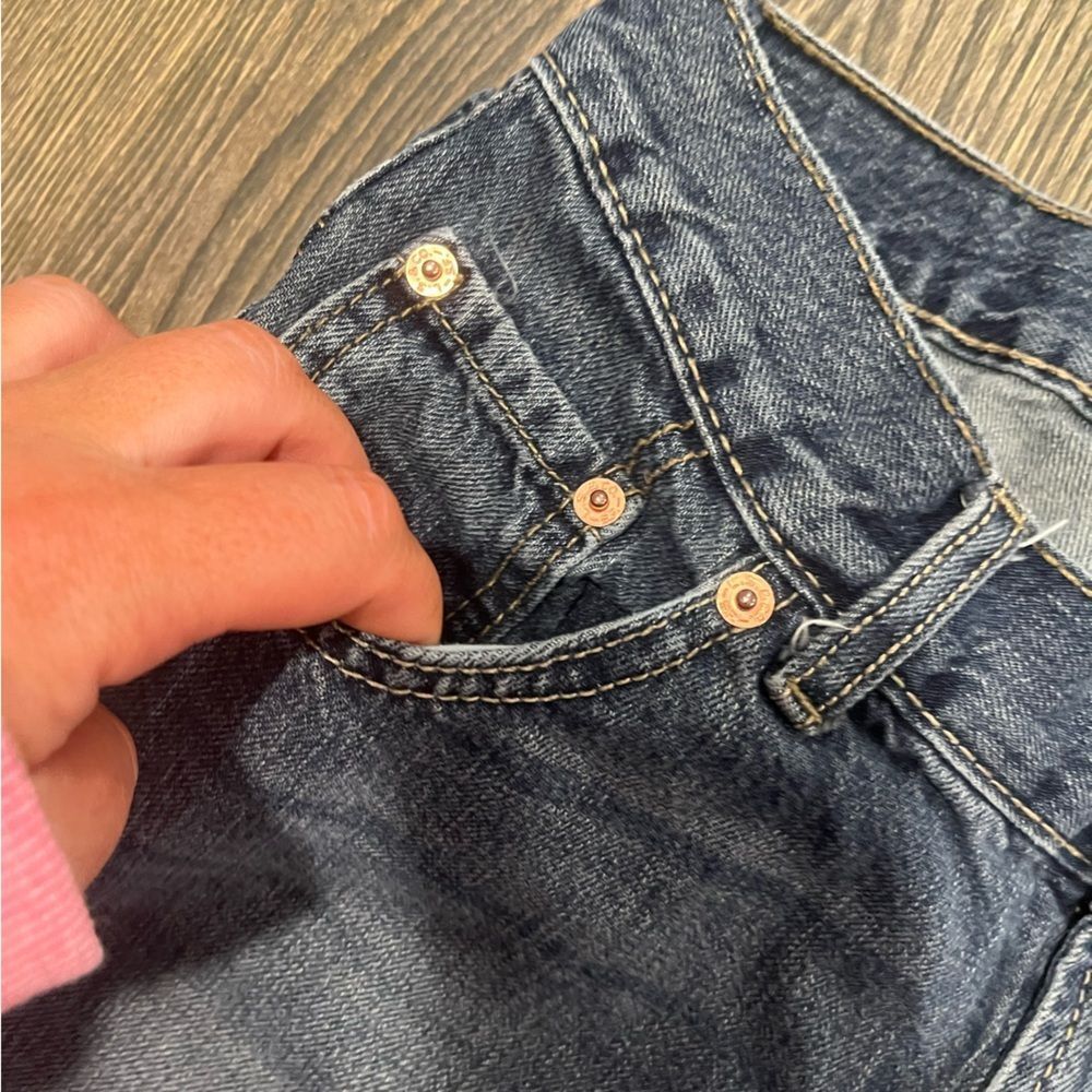 Levis Boys 550 Tapered Leg Jeans Relaxed Blurk Wash Blue Size 10 Husky 30 X 26 - Picture 6 of 11